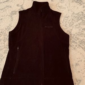 Women’s Columbia fleece vest